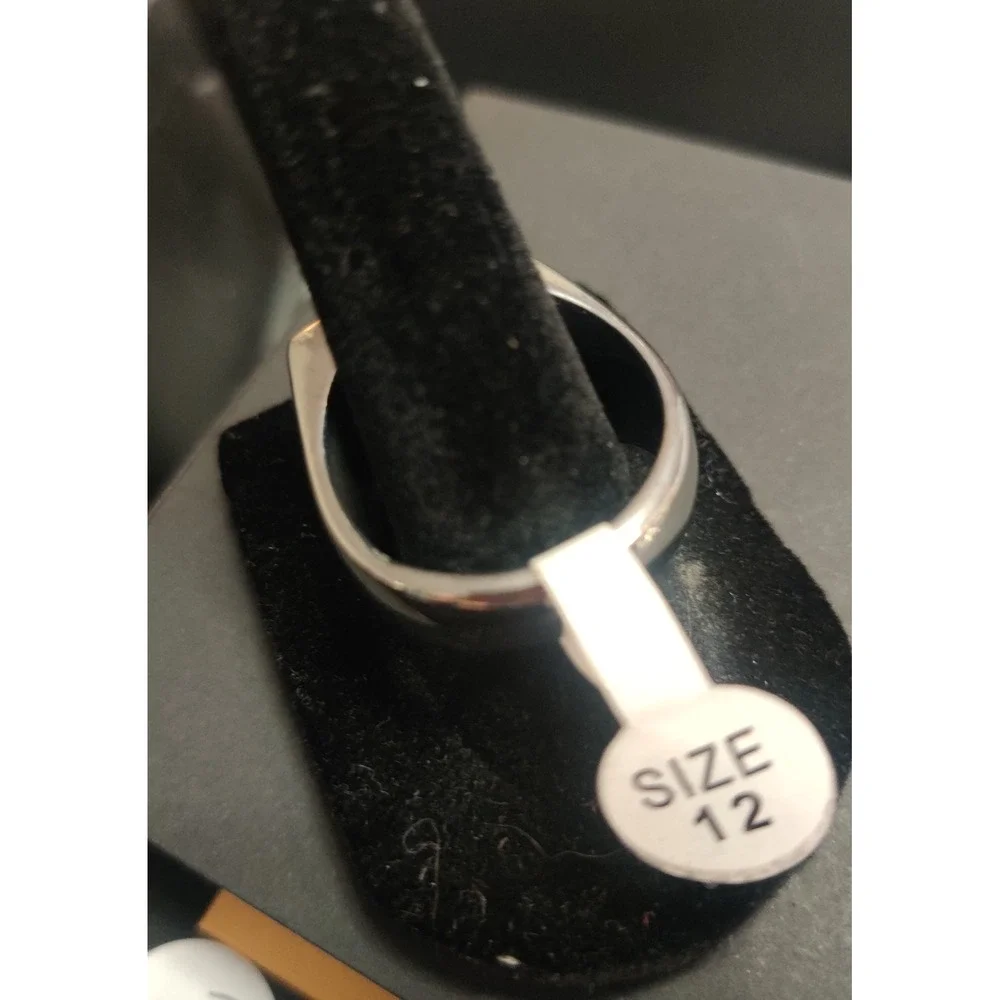 Mens Silver Tone Soaring Eagle Black Signet Ring Size 12 Biker Style Statement